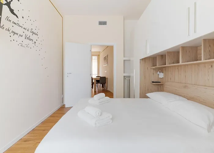 Guesthost - Cici House Mm2 Piola Apartment